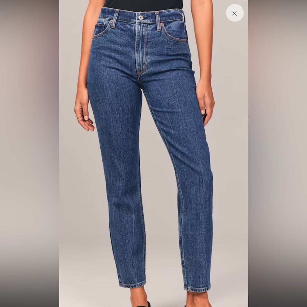 Abercrombie & Fitch High Rise Mom Jean